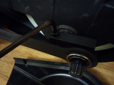Tighten Bell Crank.jpg